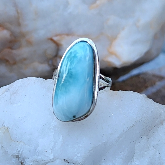 Genuine Larimar Raw Cristal White Rhodium/925 Silver Ring - Picture 1 of 12